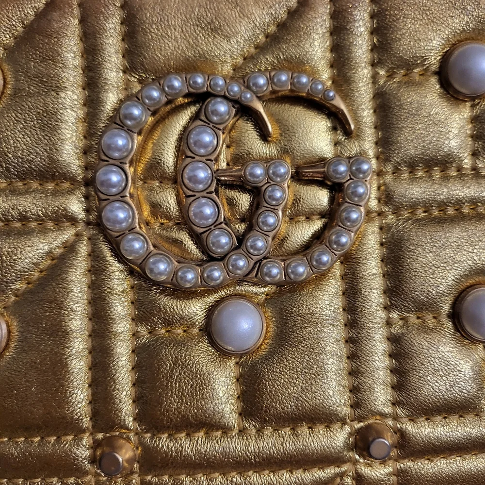 Authentic Gucci Pearl Studded GG Marmont camera bag - Picture 8 of 15